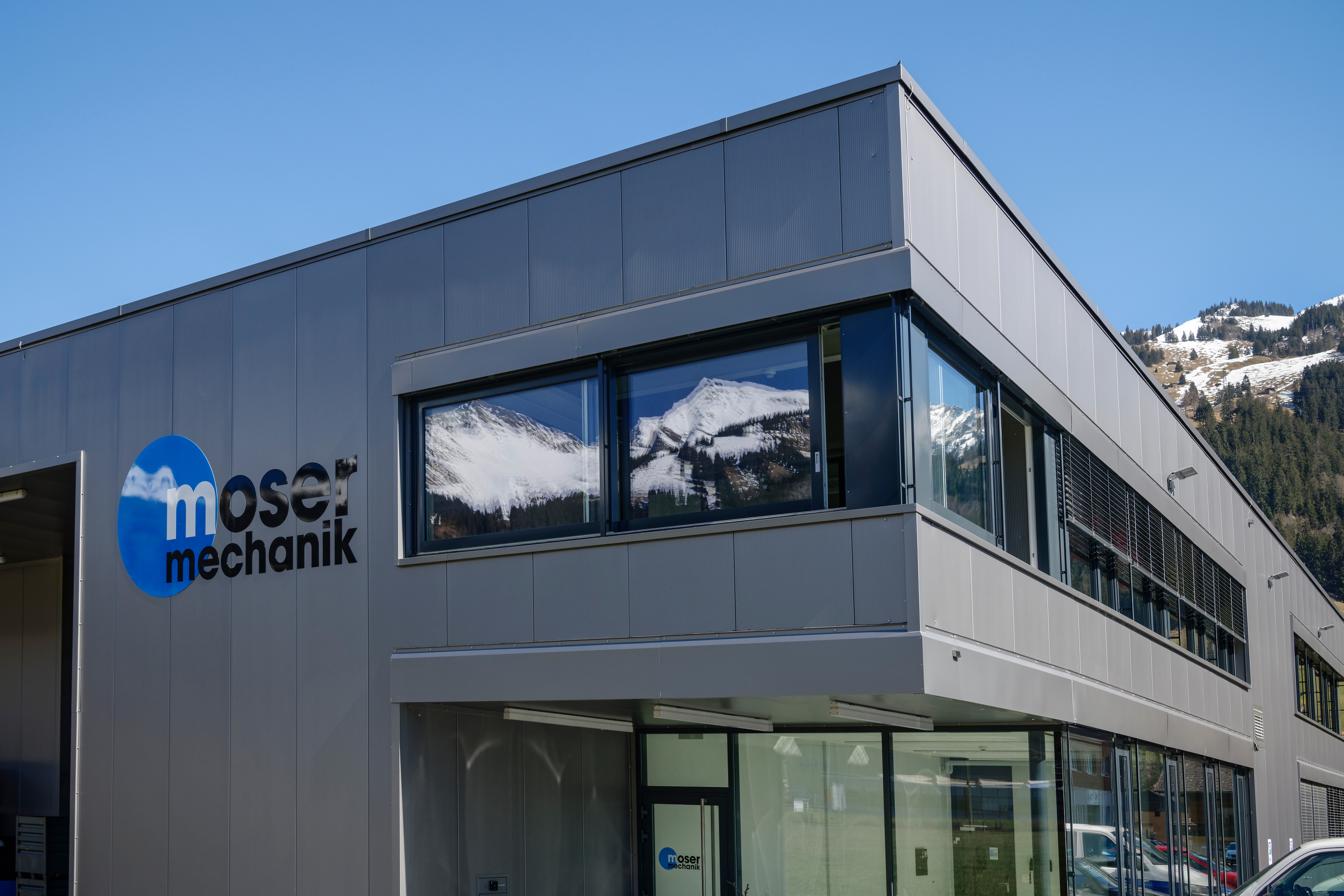 A-1773_MoserMechanik_Frutigen_Stahlbau_und_Fassade_03.jpg